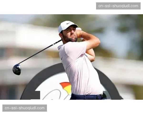 斯科蒂·舍弗勒在圆石滩最后一轮打出63杆，成为自1983年以来首位单轮打出三个老鹰球的球员
